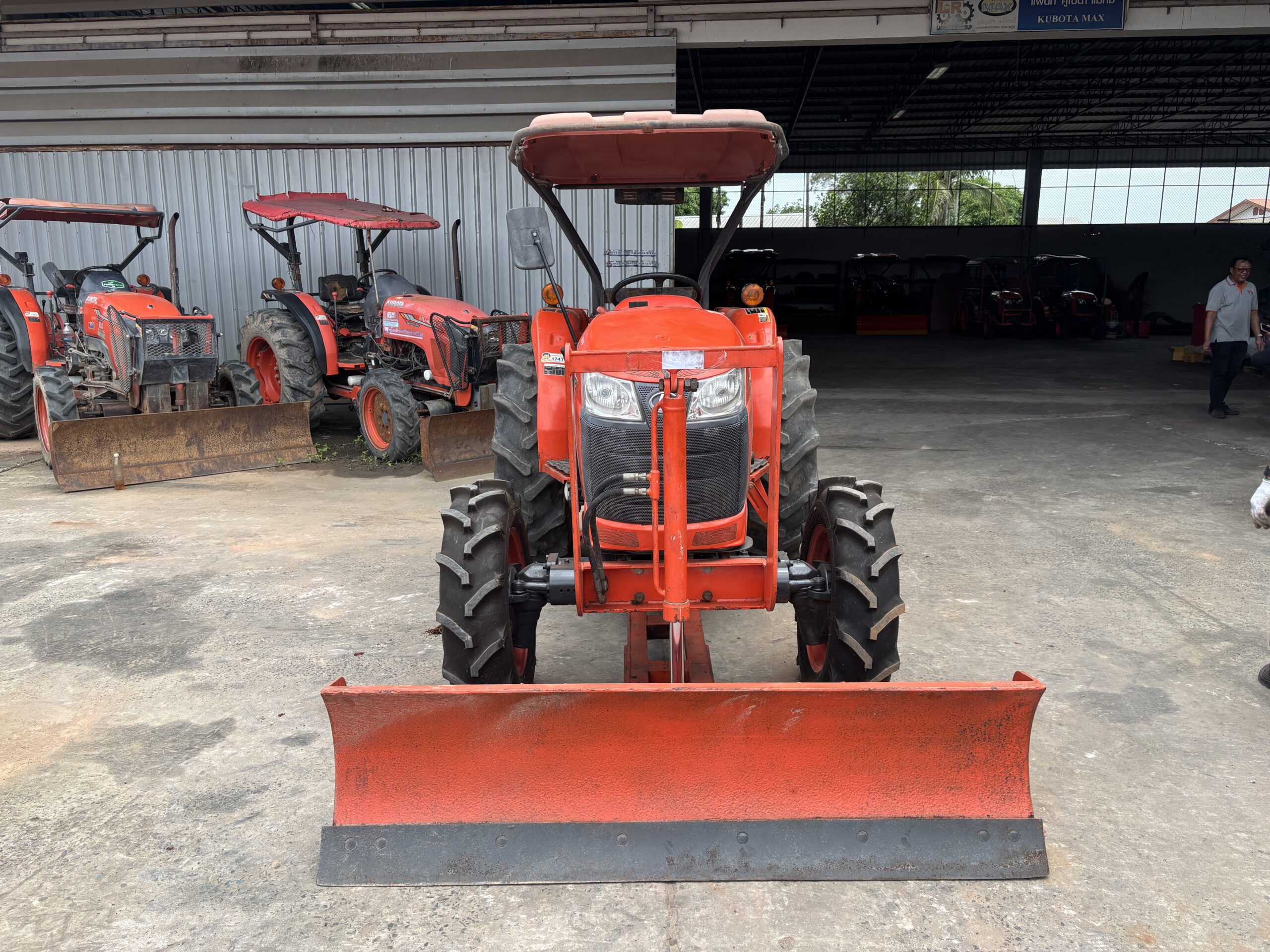L4708DI used tractor - used-06